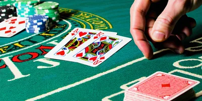 Poker và Blackjack tại b52 club